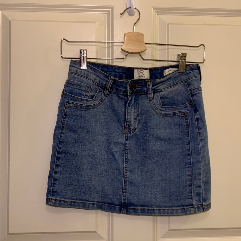 Denim mini skirt